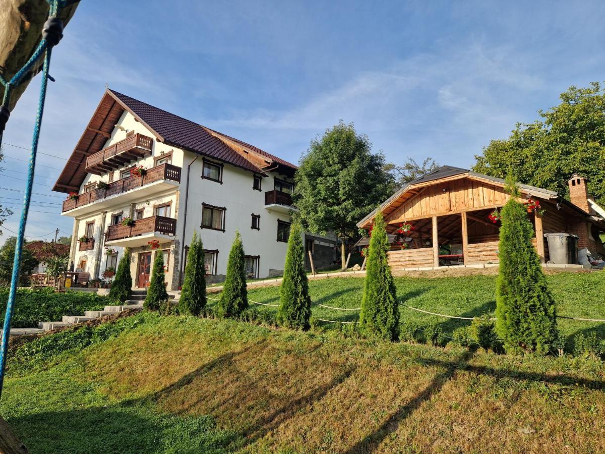 Ograda De La Munte Villa Bran  Luaran gambar